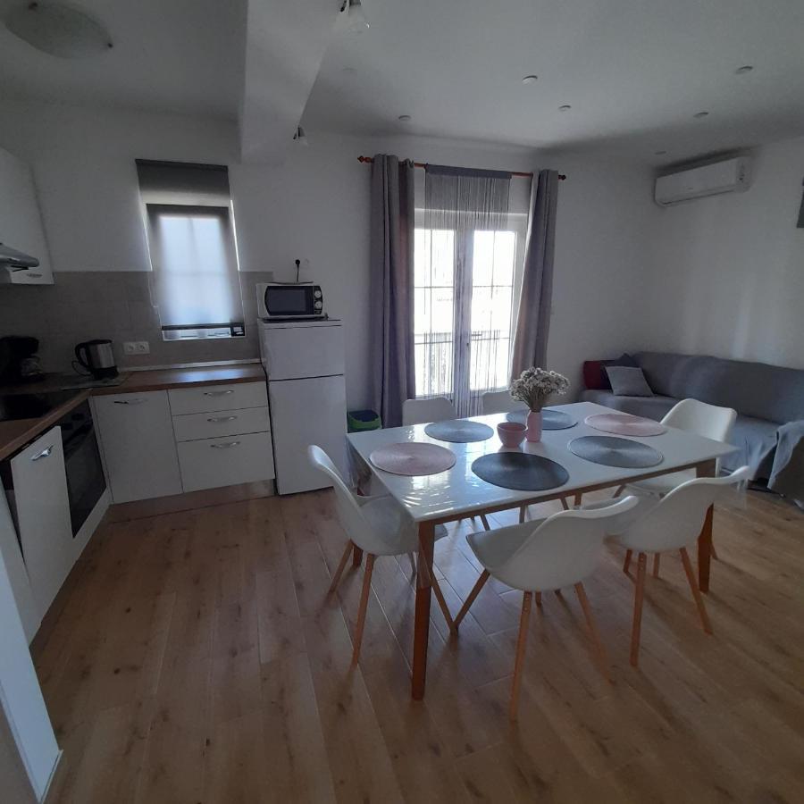 Apartments Filipovic بيوغْغاد نا موغو المظهر الخارجي الصورة
