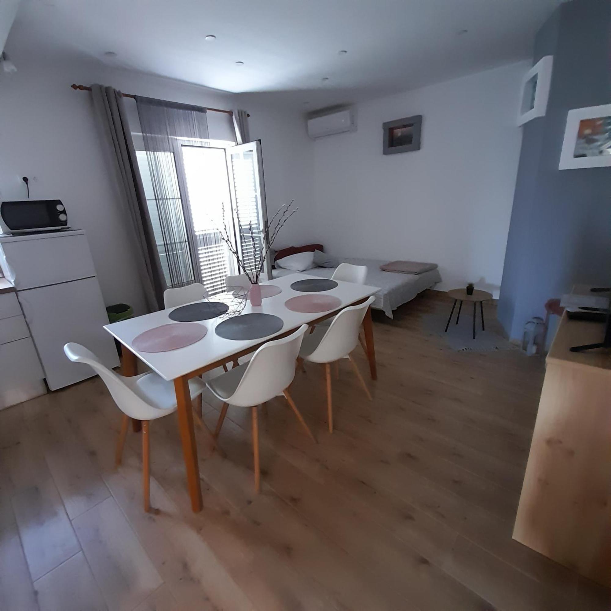 Apartments Filipovic بيوغْغاد نا موغو المظهر الخارجي الصورة