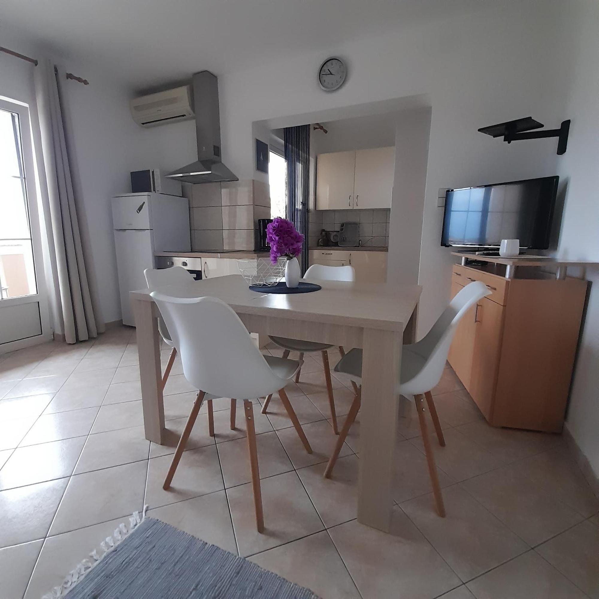 Apartments Filipovic بيوغْغاد نا موغو المظهر الخارجي الصورة